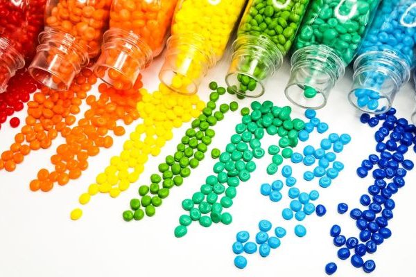 تفاوت گرانول و کامپاند: راهنمای خرید، قیمت و انتخاب ماده اولیه پلیمری